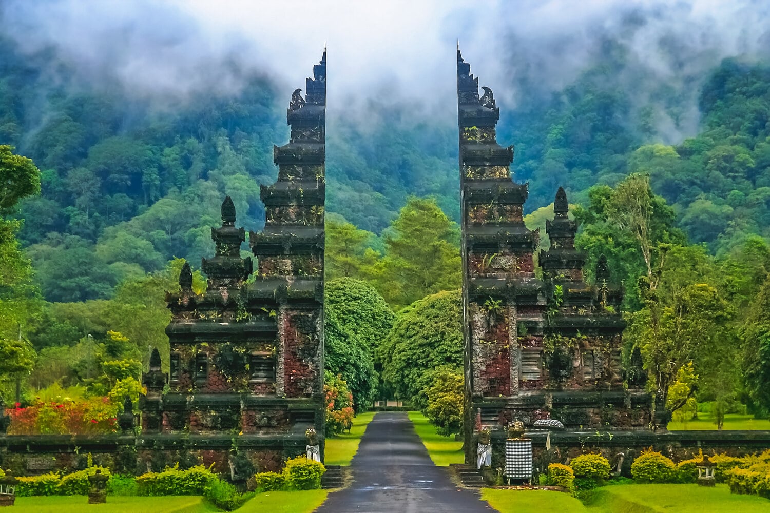 8 Tempat Wisata Populer Di Bali 