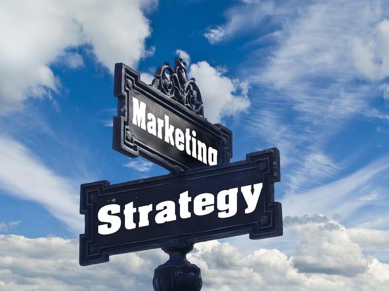 personal-branding-and-marketing-strategy-digital-nomads