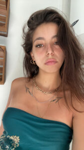 Profile photo of Laura