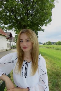 Lili-Laszlo