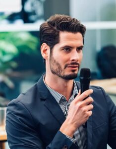 Profile photo of Thomas